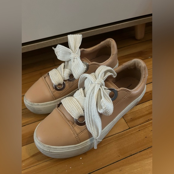 Zara sneakers - Picture 2 of 4